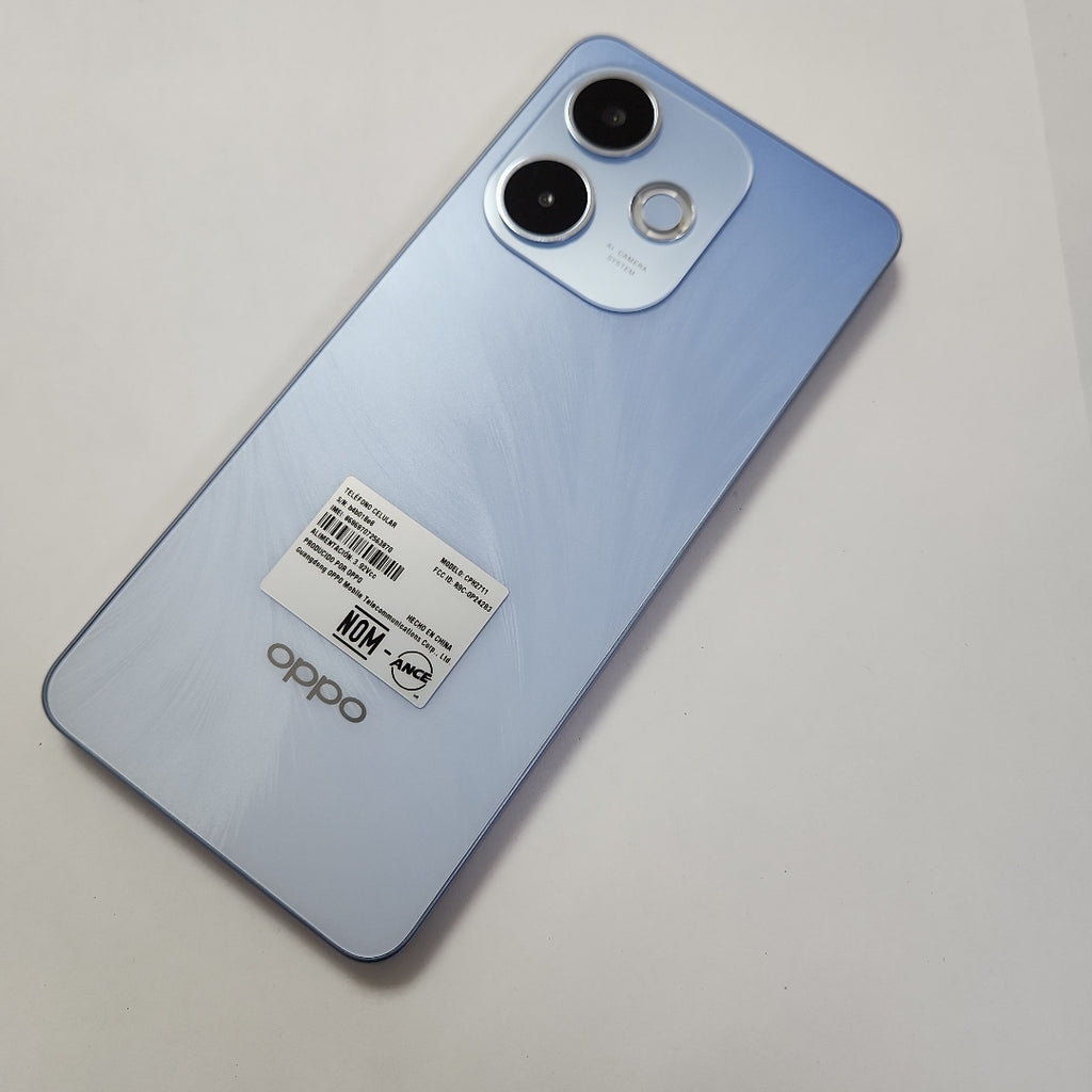 CELULAR OPPO  A5 PRO CPH2711 (2025) 256 GB 8 GB RAM (SEMINUEVO)