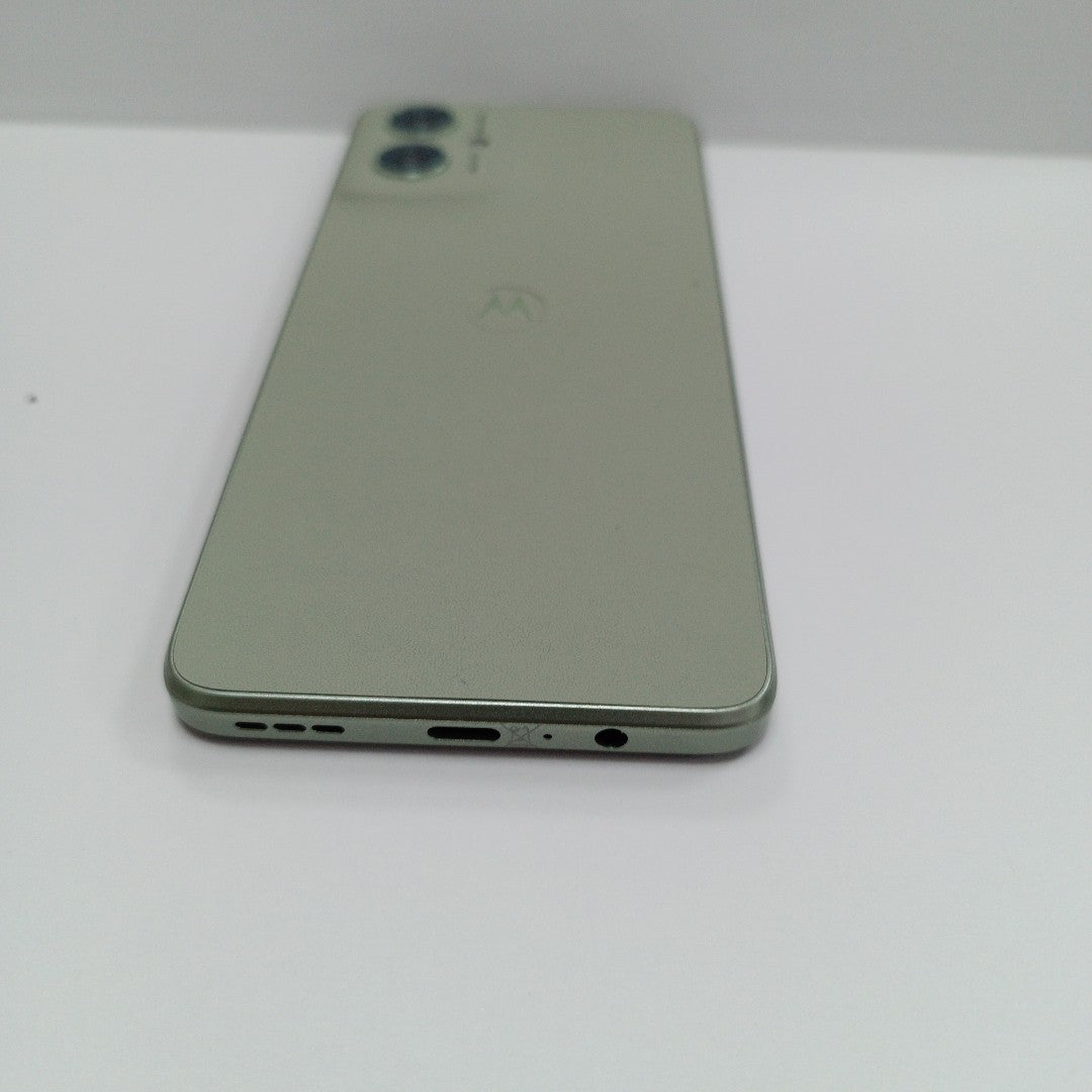 CELULAR MOTOROLA MOTO G55 5G XT2435-1(2024) 256 GB 8 GB RAM (SEMINUEVO)