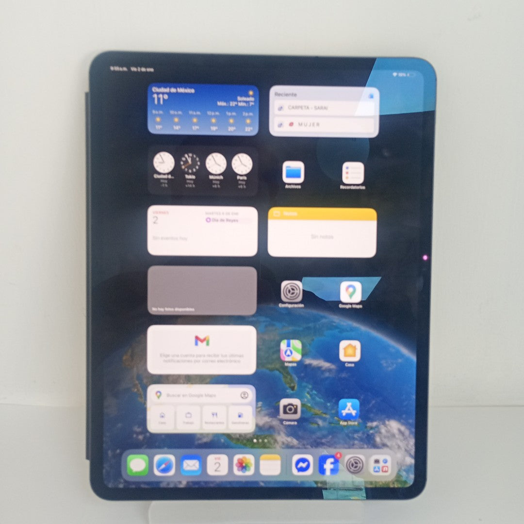 TABLETA APPLE IPAD PRO 13" A2926 (2024) 256 GB 8 GB RAM (SEMINUEVO)