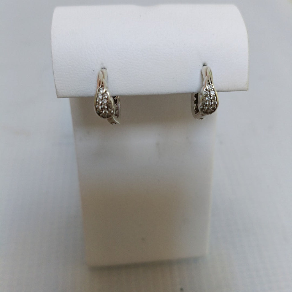 ARRACADAS PAR PLATA 2.5 GRMS (SEMINUEVO)