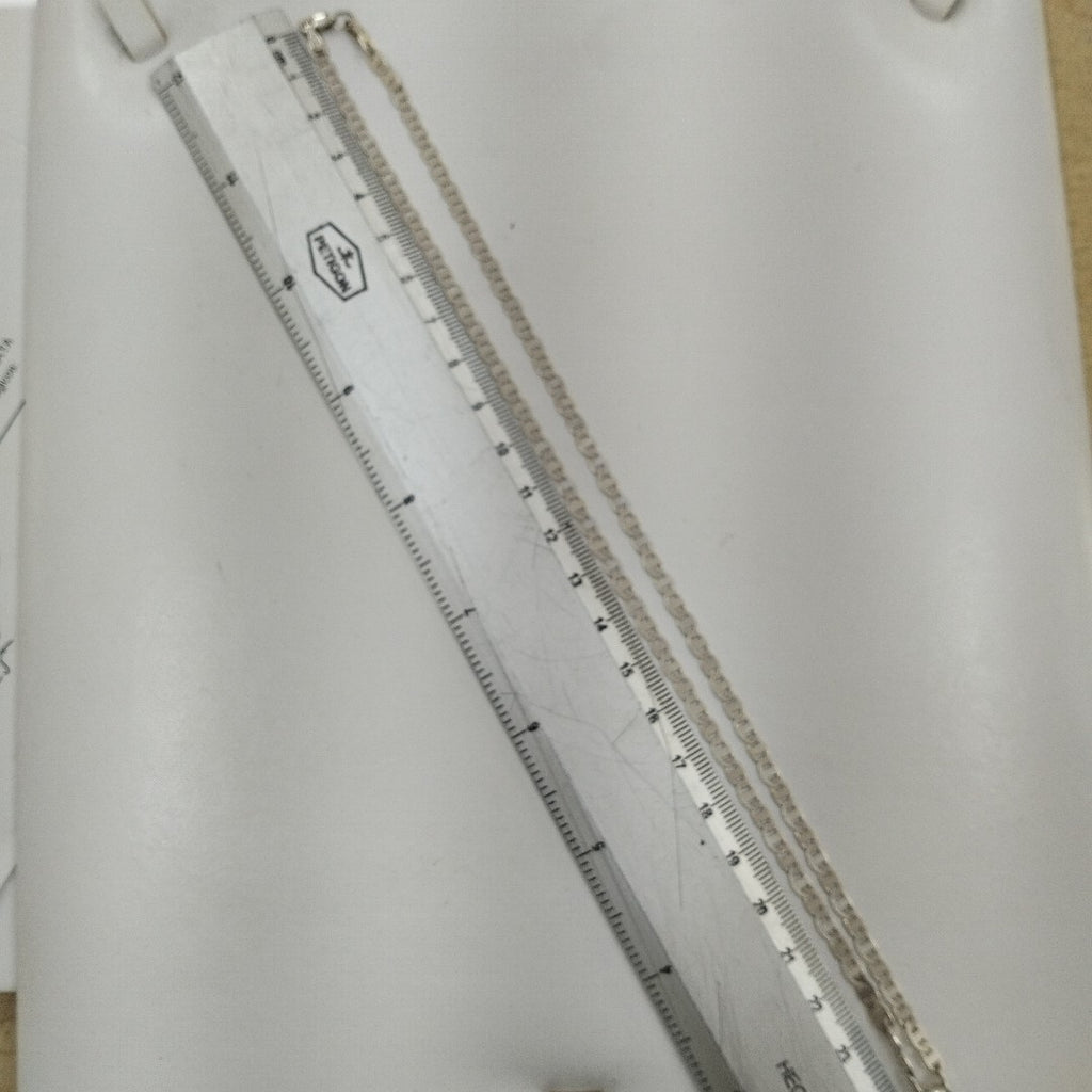 CADENA, DIJE PLATA 10.5 GRMS (SEMINUEVO)