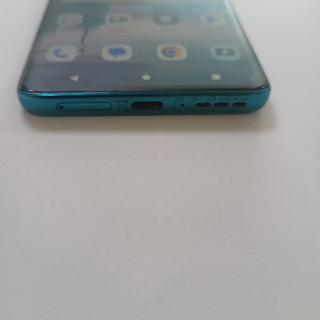 CELULAR MOTOROLA EDGE 40 NEO XT2307-1 (2023) 256 GB 8 GB RAM (SEMINUEVO)