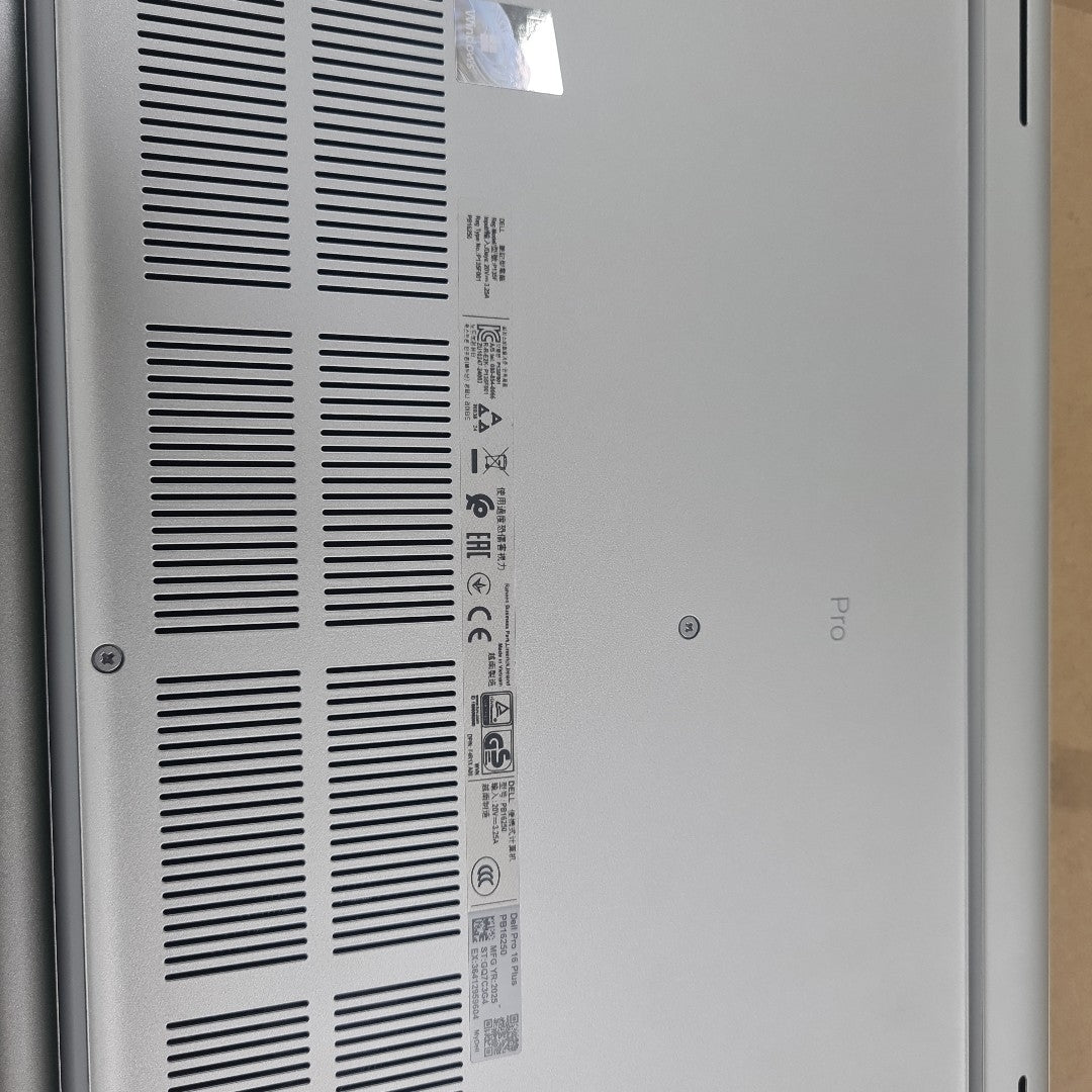 LAPTOP DELL PRO 16 PLUS PB16250 (2025) 1 TB SSD 16 GB RAM (SEMINUEVO)