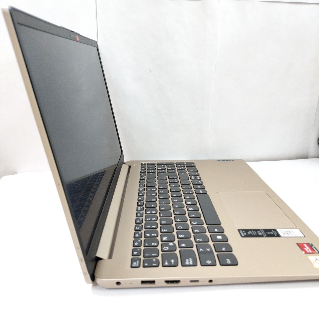 LAPTOP LENOVO IDEAPAD 1 15AMN7 (2023) 256 GB SSD 8 GB RAM (SEMINUEVO)