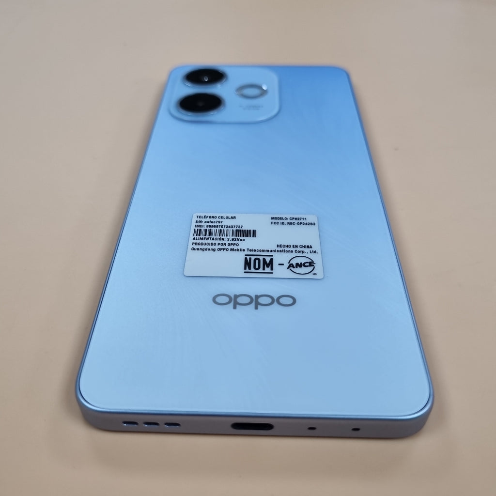 CELULAR OPPO  A5 PRO CPH2711 (2025) 256 GB 8 GB RAM (SEMINUEVO)