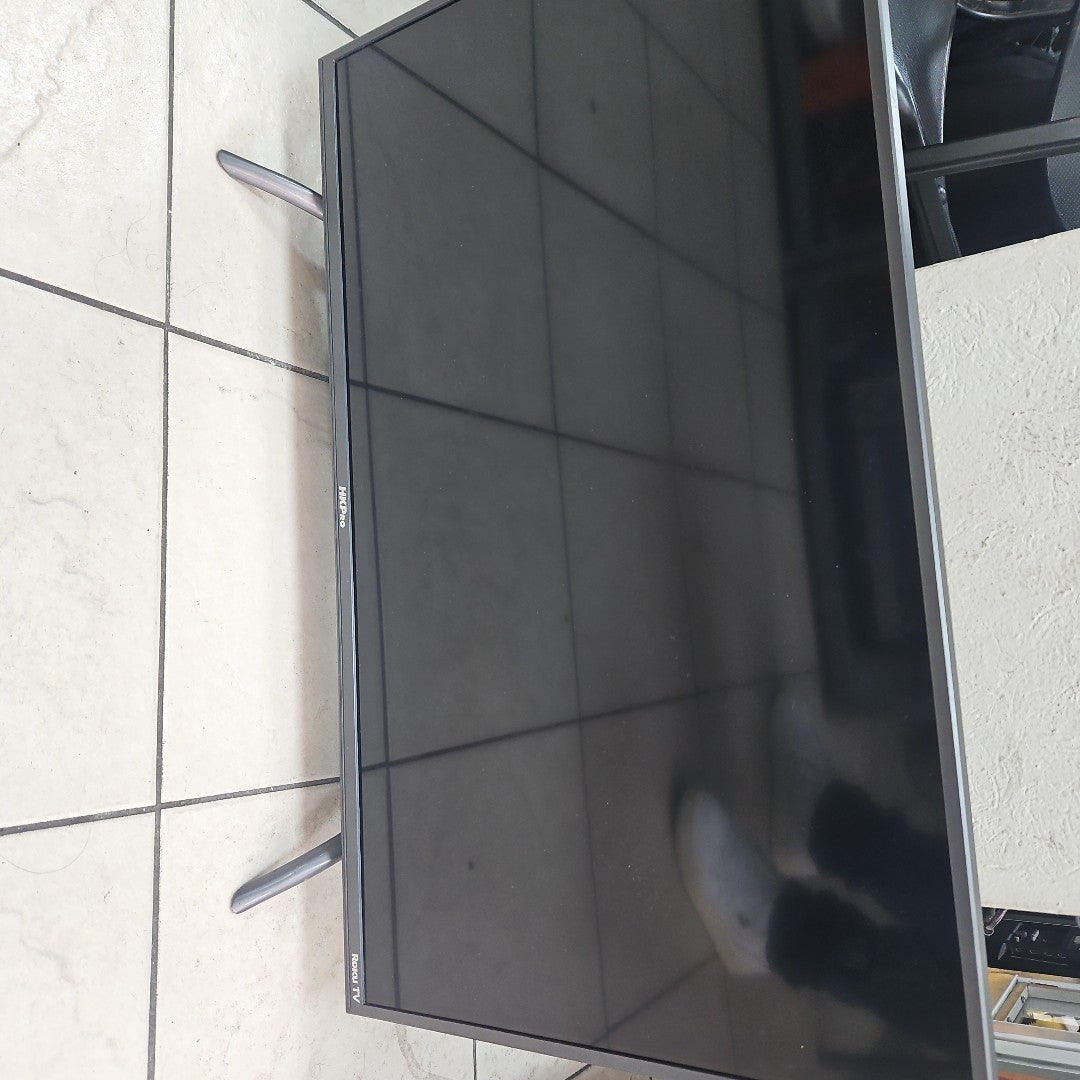 PANTALLA HKPRO HKP32R03 32" LED HD (SEMINUEVO)