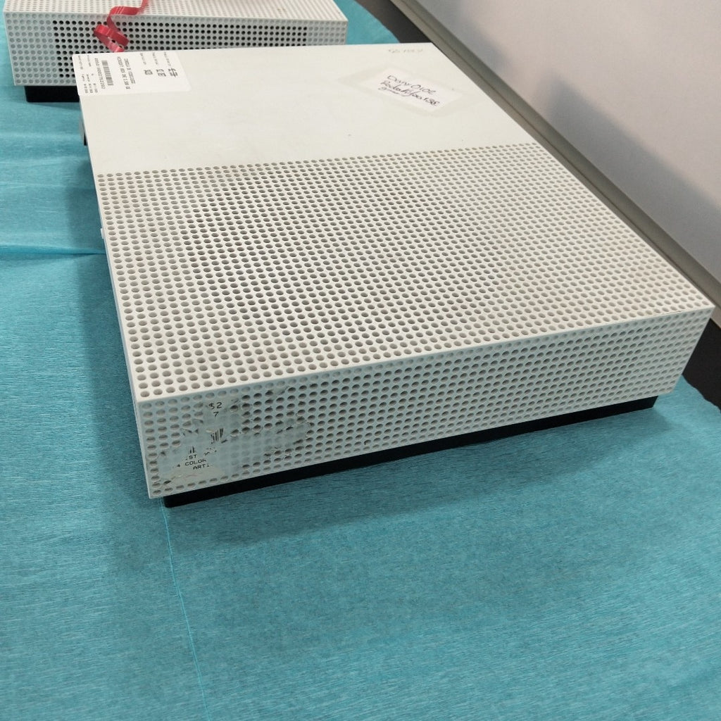 CONSOLA DE VIDEOJUEGO MICROSOFT XBOX ONE S 500 GB  (SEMINUEVO)