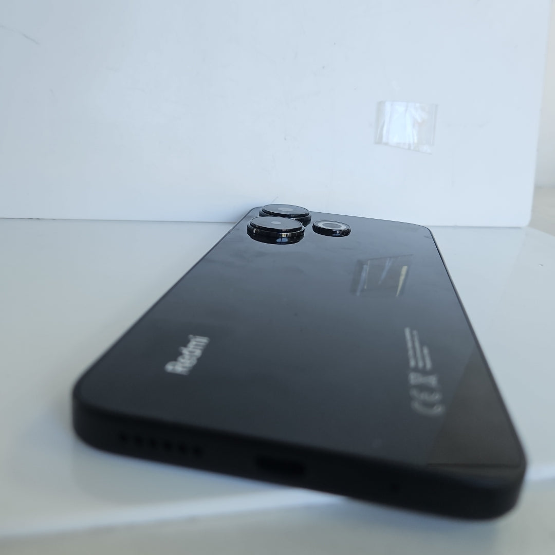 CELULAR XIAOMI REDMI 13 24049RN28L (2024) 256 GB 8 GB RAM (SEMINUEVO)