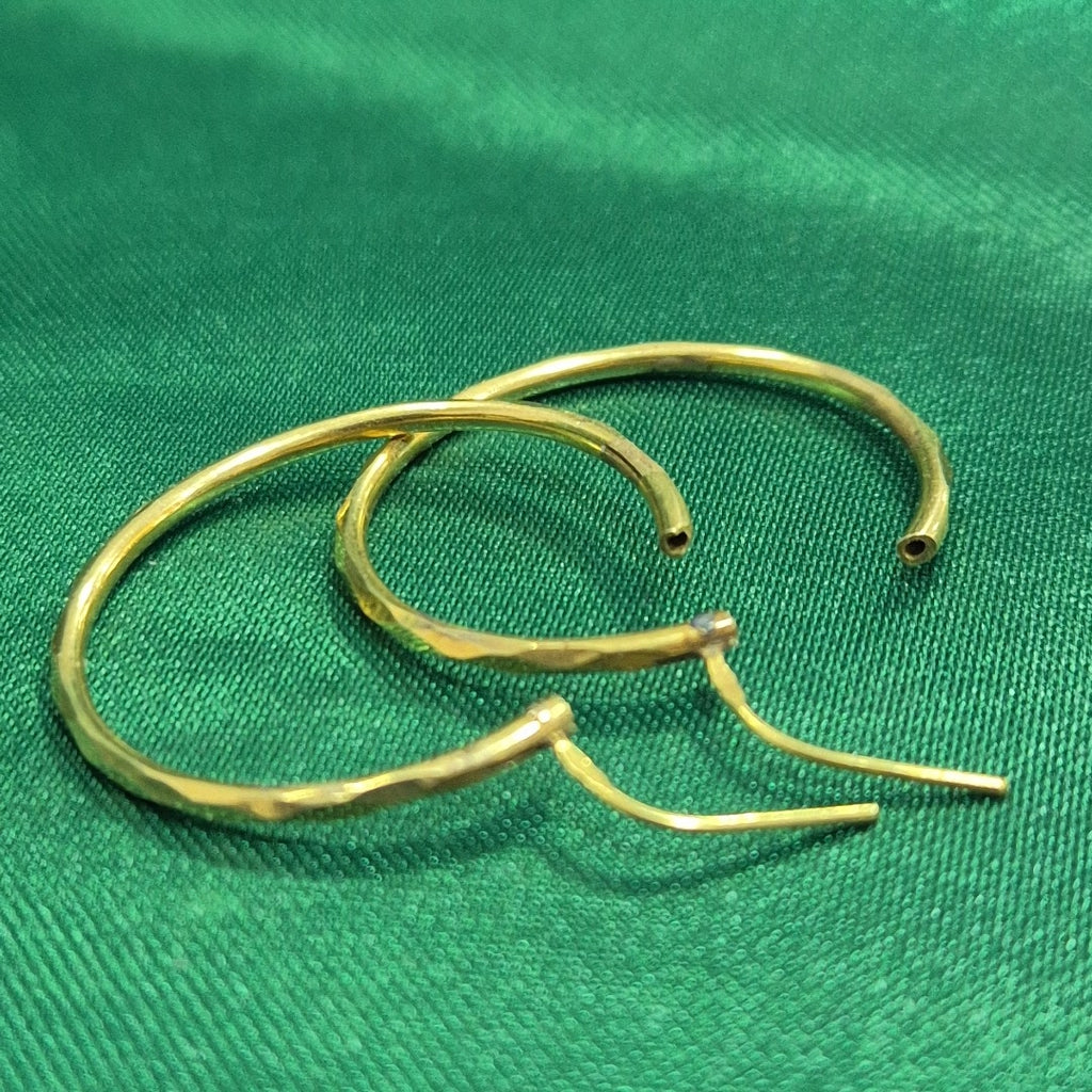 ARRACADAS PAR ORO 14 K 1.6 GRMS (SEMINUEVO)