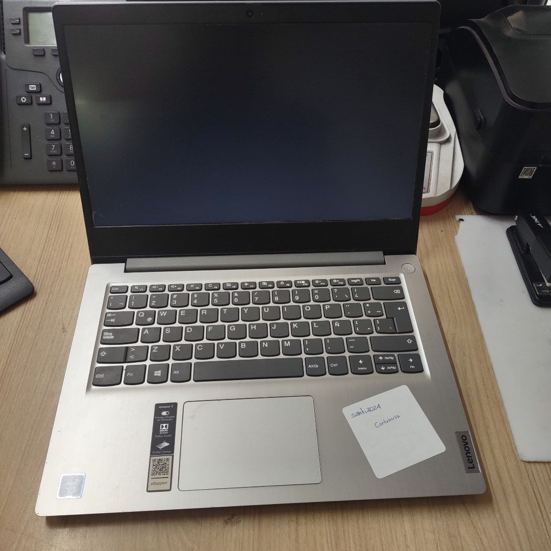 LAPTOP LENOVO IDEAPAD 1 14IGL05 (2022) 128 GB SSD 4 GB RAM (SEMINUEVO)
