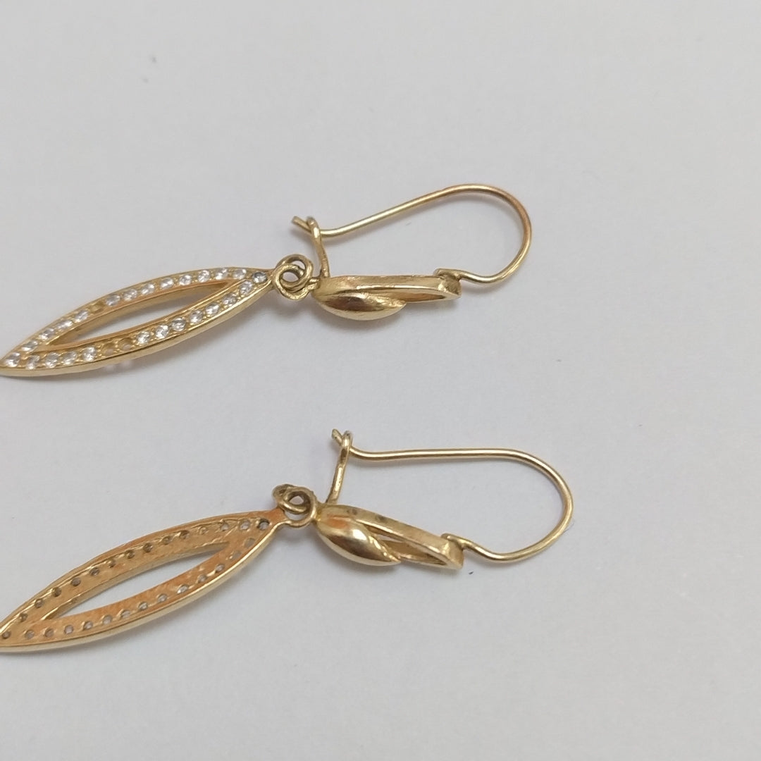 ARETES PAR ORO 10 K 1.7 GRMS (SEMINUEVO)