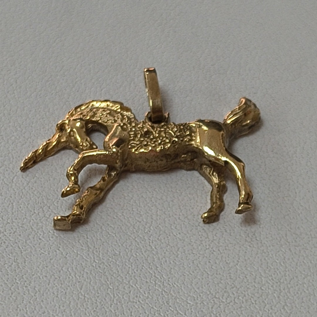 DIJE ORO 8 K 4 GRMS (SEMINUEVO)