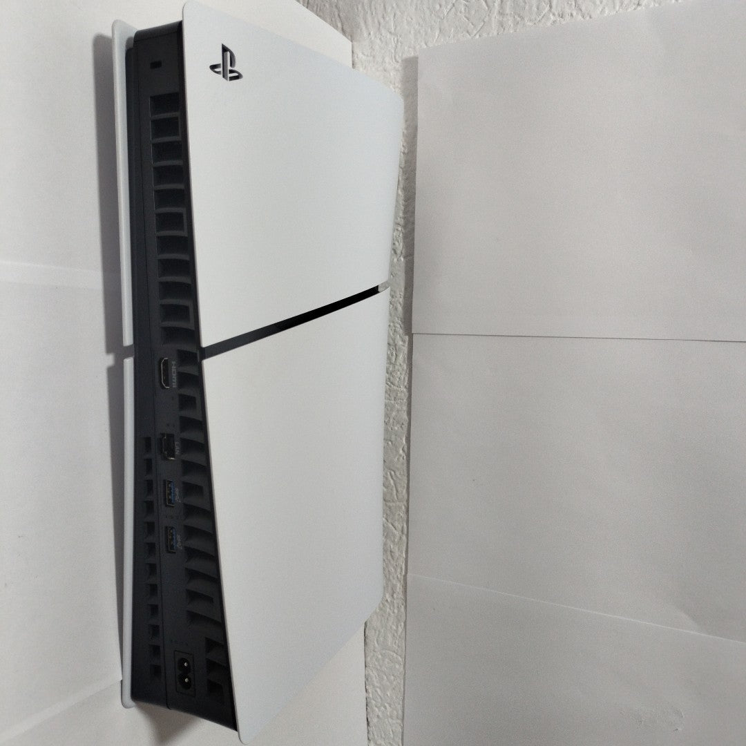 CONSOLA DE VIDEOJUEGO SONY PS5 SLIM 1 TB SSD (SEMINUEVO)