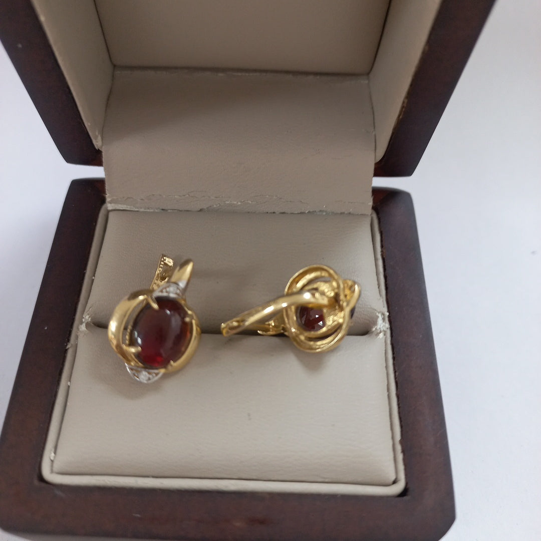 BROQUELES ORO 14K 5 (NUEVO)
