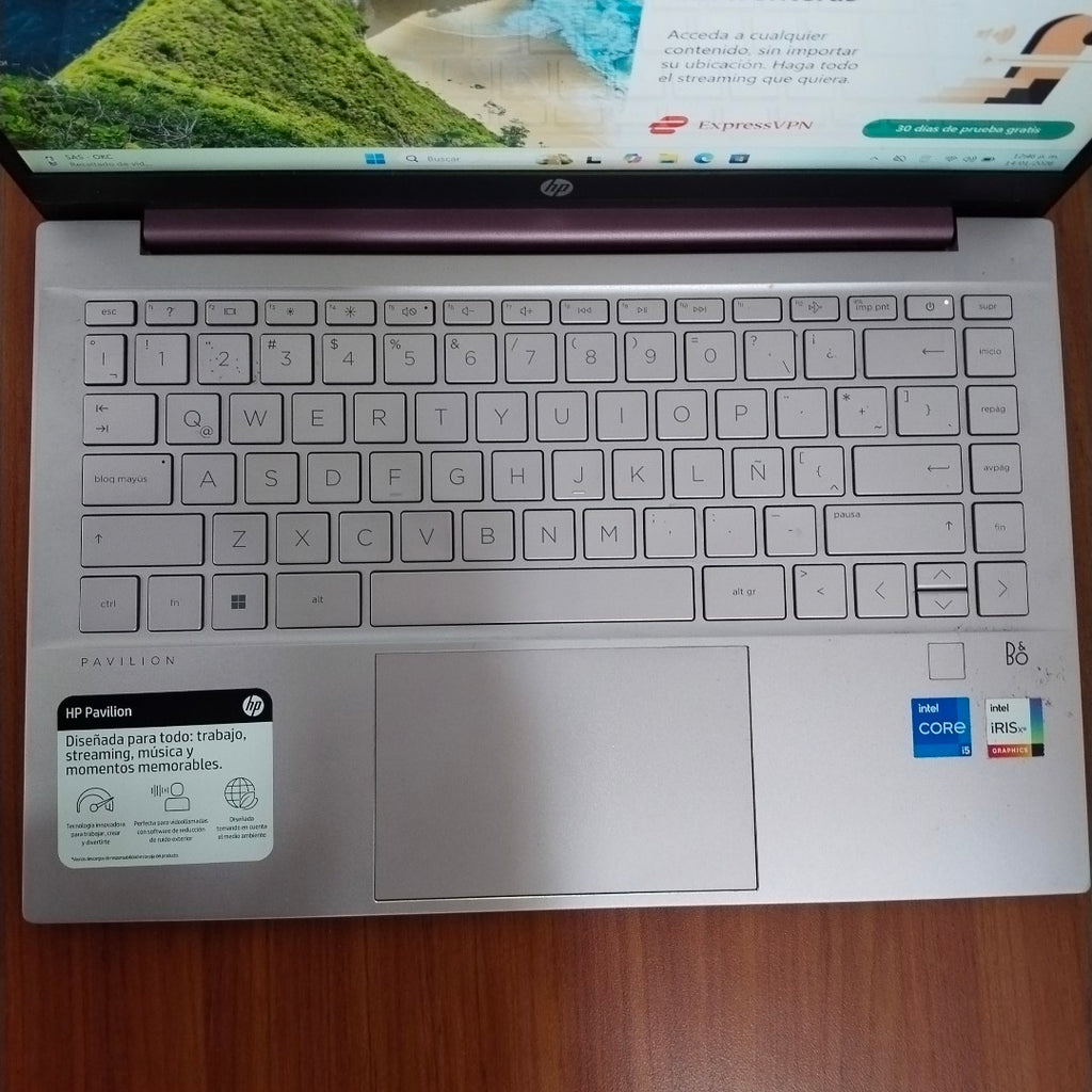 LAPTOP HP PAVILION 14-DV0501LA (2022) 256 GB SSD 8 GB RAM (SEMINUEVO)