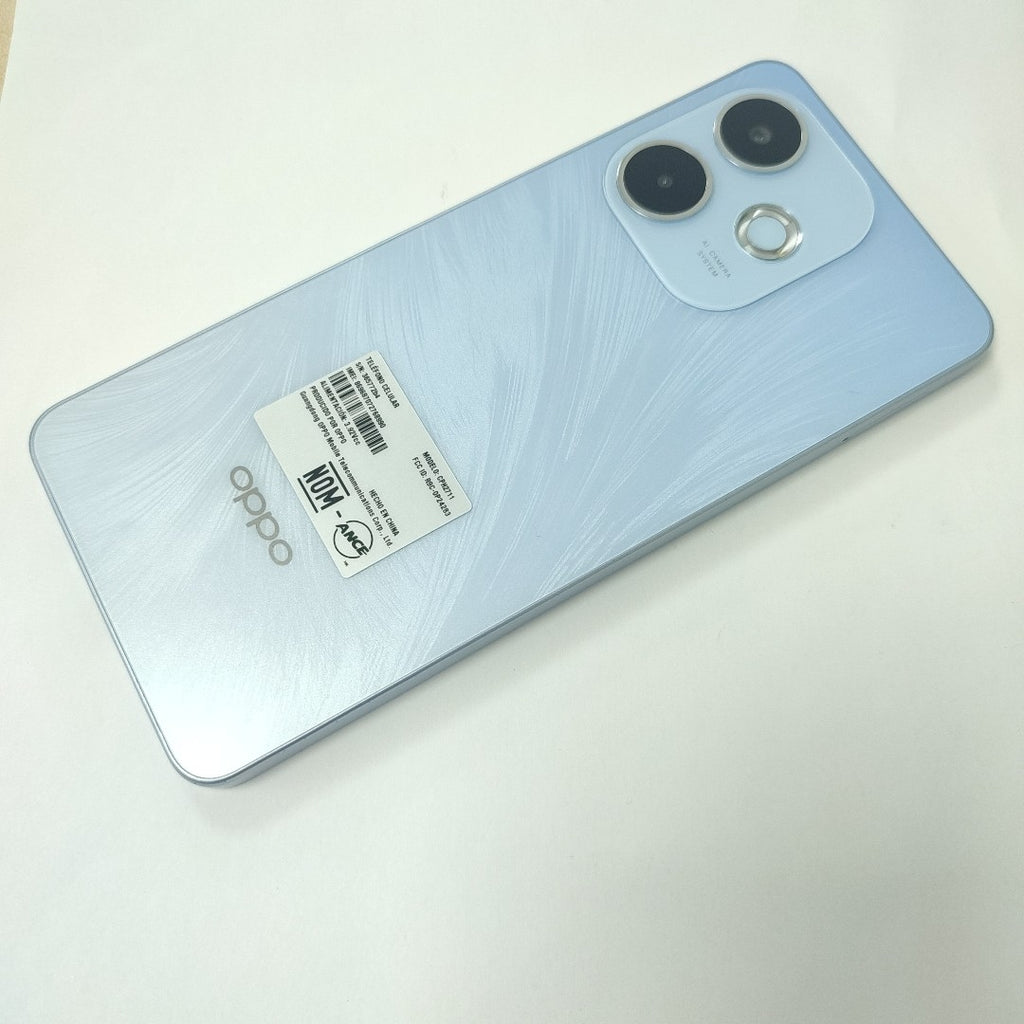 CELULAR OPPO  A5 PRO CPH2711 (2025) 256 GB 8 GB RAM (SEMINUEVO)