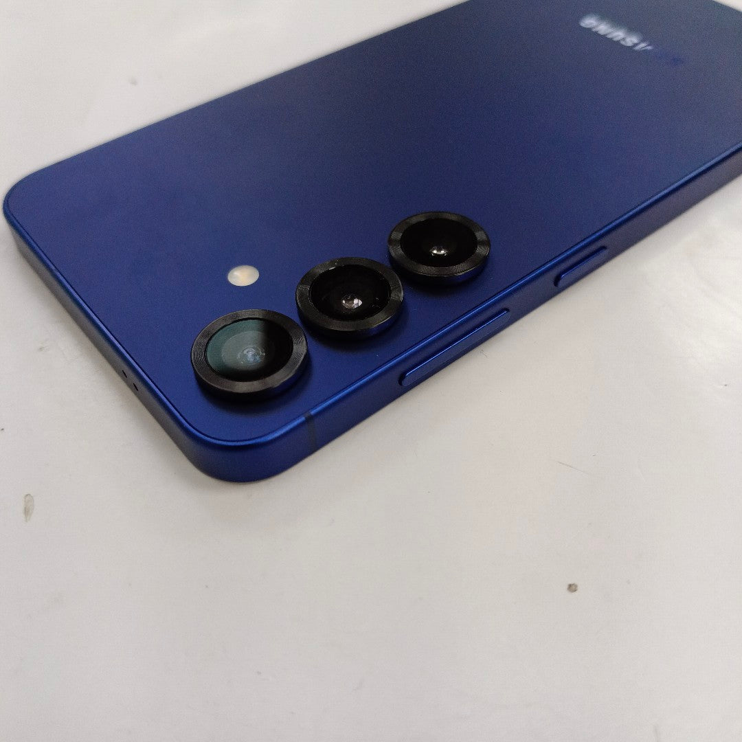 CELULAR SAMSUNG GALAXY S25 SM-S931B (2025) 256 GB 12 GB RAM (SEMINUEVO)