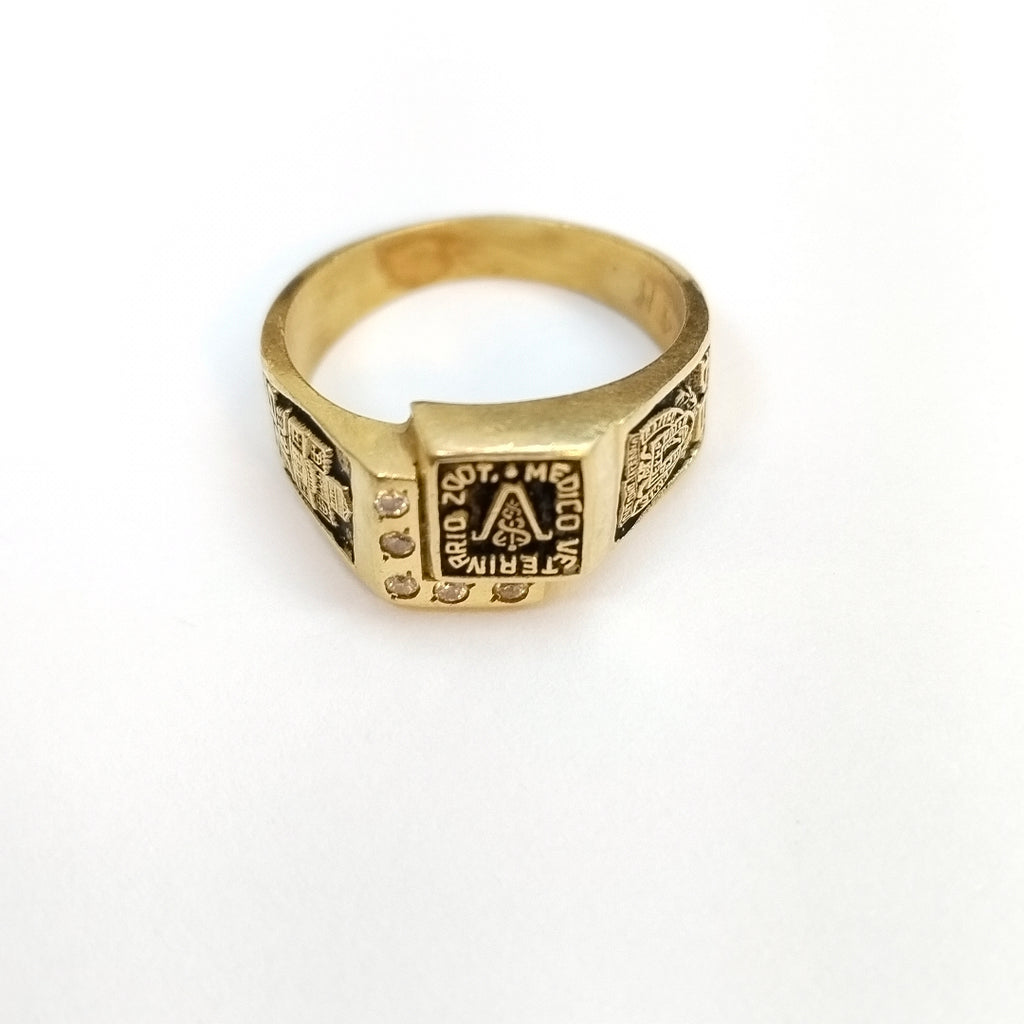ANILLO DE GRADUACIÓN ORO 14 K 5.5 GRMS (SEMINUEVO)