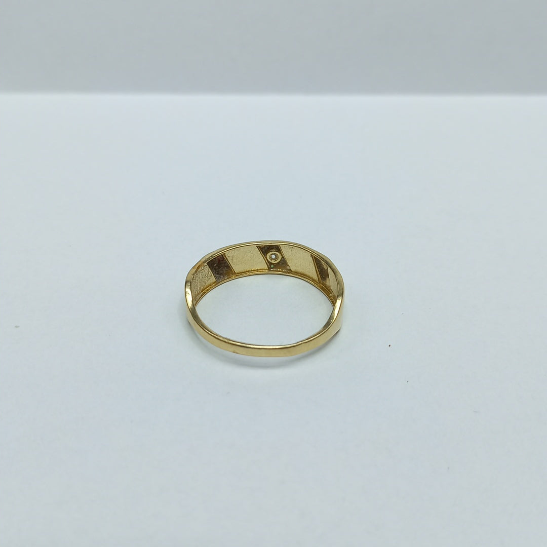 K1 2,10 GRMS 14 K ESPECIFICACIONES COMPLEMENTARIAS ANILLO CON CIRCONIAS DOBLADO (SEMINUEVO)