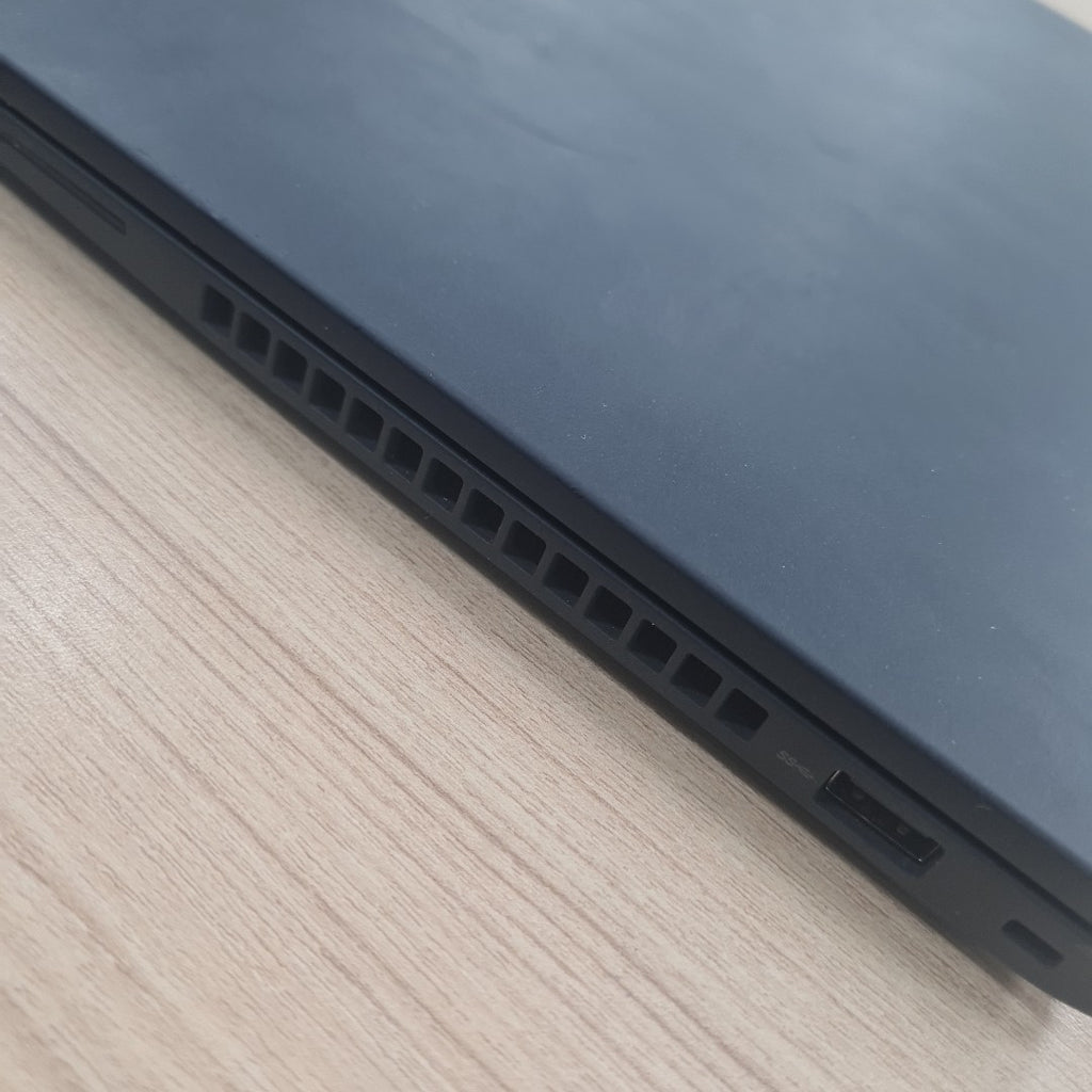 LAPTOP LENOVO THINKPAD T14 GEN 4 (2024) 256 GB SSD 16 GB RAM (SEMINUEVO)