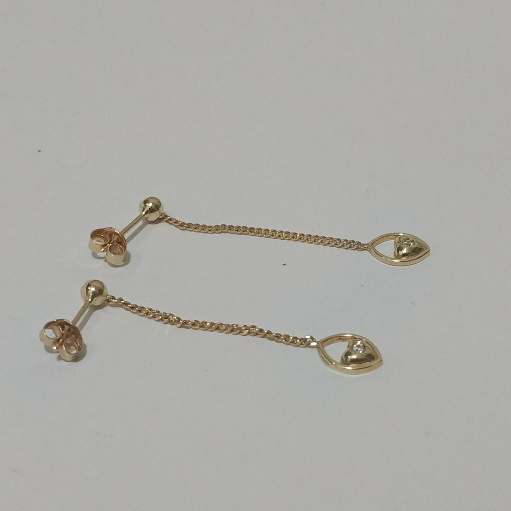 K1 1,60 GRMS 14 K ESPECIFICACIONES COMPLEMENTARIAS ARETES SEMILARGOS TIPO BROQUE (SEMINUEVO)