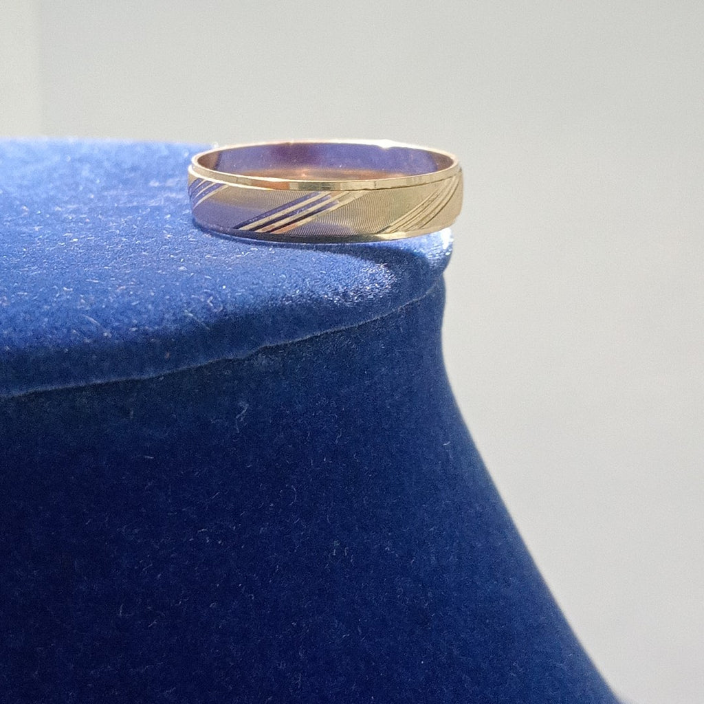 ARGOLLA ORO 10 K 1.8 GRMS (SEMINUEVO)