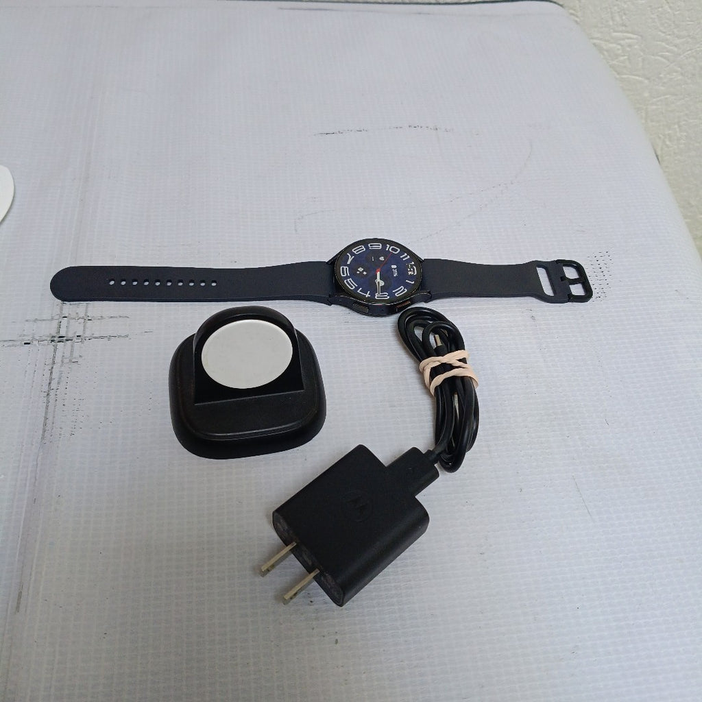 SMARTWATCH SAMSUNG GALAXY WATCH 6 SM-R945U 44 MM GPS (SEMINUEVO)