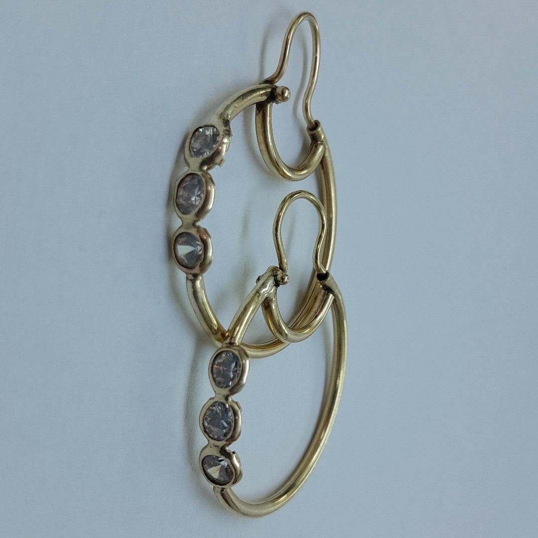 ARRACADAS PAR ORO 10 K 3.2 GRMS (SEMINUEVO)