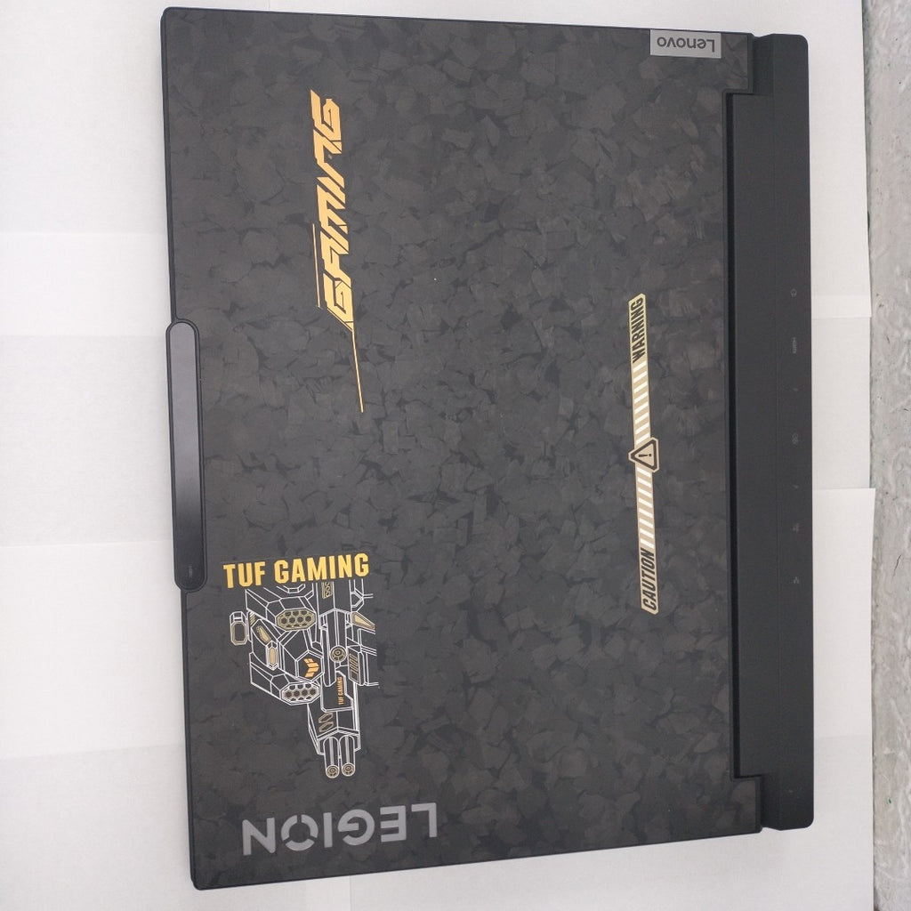 LAPTOP LENOVO LEGION 9 16IRX9 (2024) 2 TB SSD 64 GB RAM (SEMINUEVO)