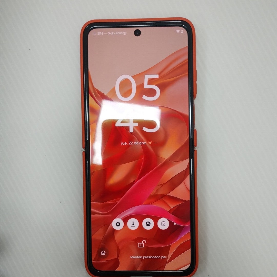 CELULAR MOTOROLA RAZR 50 5G XT2453-1 512 GB 12 GB RAM (SEMINUEVO)