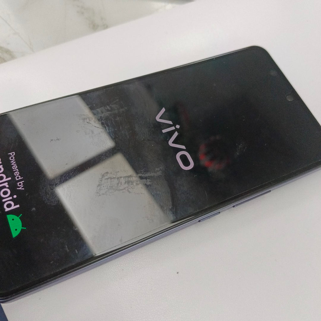 CELULAR VIVO V25E V2242 (2022) 256 GB 8 GB RAM (SEMINUEVO)