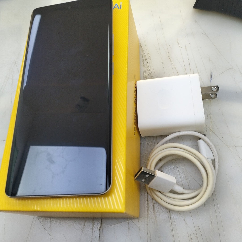 CELULAR REALME 14 PRO 5G RMX5056 (2025) 256 GB 8 GB RAM (SEMINUEVO)