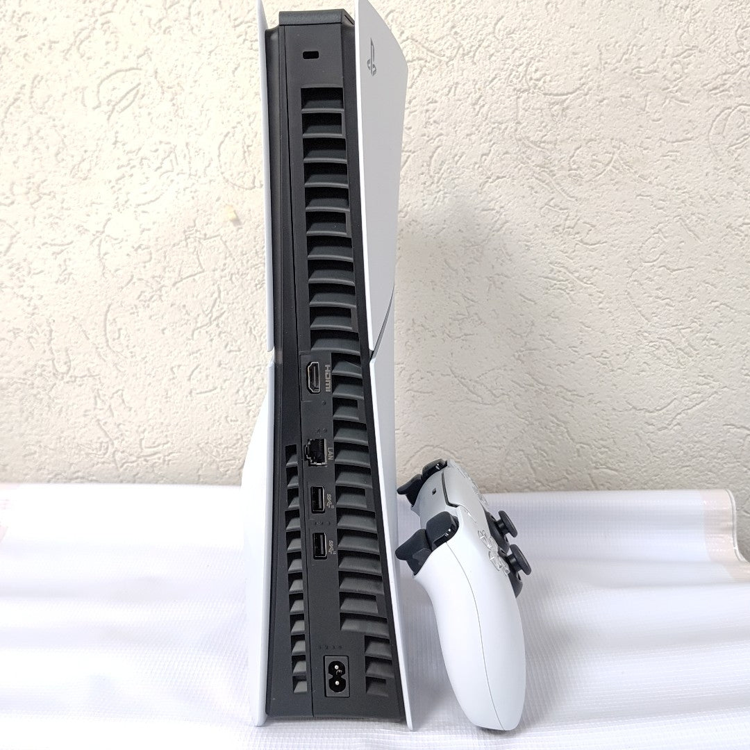 CONSOLA DE VIDEOJUEGO SONY PS5 825 SSD (SEMINUEVO)