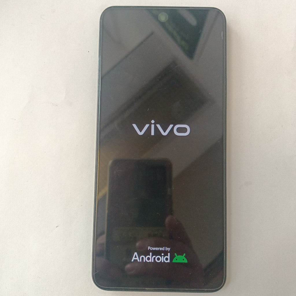 CELULAR VIVO Y28 V2352 256 GB 8 GB RAM (SEMINUEVO)