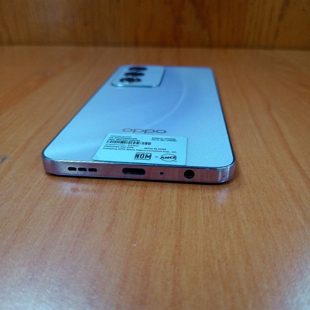 CELULAR OPPO  A80 5G CPH2639 (2024) 256 GB 8 GB RAM (SEMINUEVO)