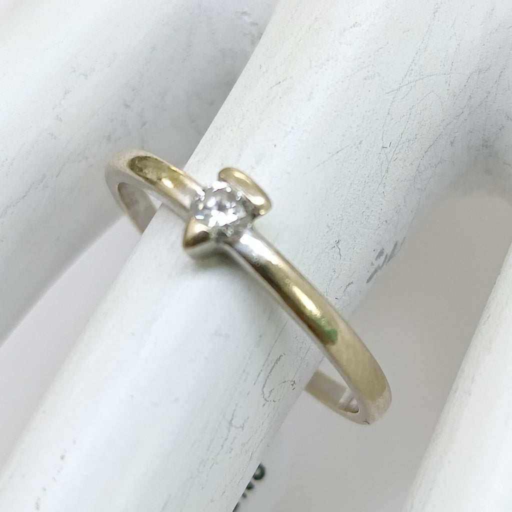 ANILLITO ORO BLANCO 14 K 1.6 GRMS (SEMINUEVO)