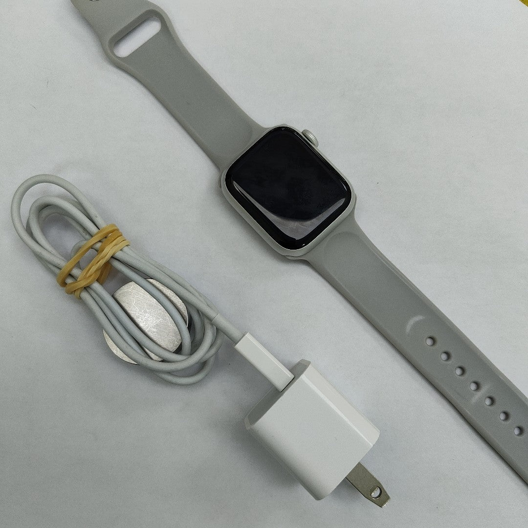 SMARTWATCH APPLE SERIES 8 ALUMINIO A2772 41 MM GPS + CELULAR (SEMINUEVO)