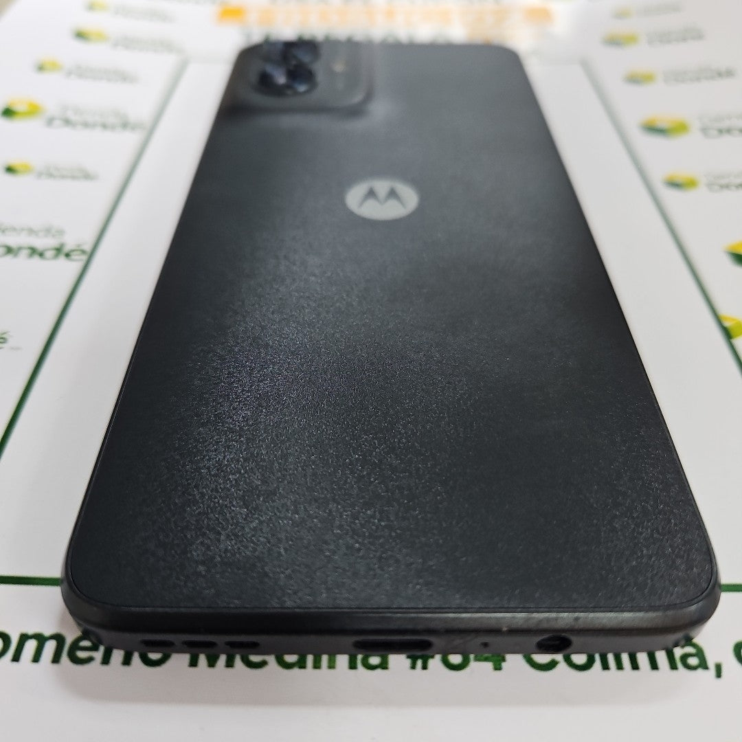 CELULAR MOTOROLA MOTO G55 5G XT2435-1(2024) 256 GB 8 GB RAM (SEMINUEVO)