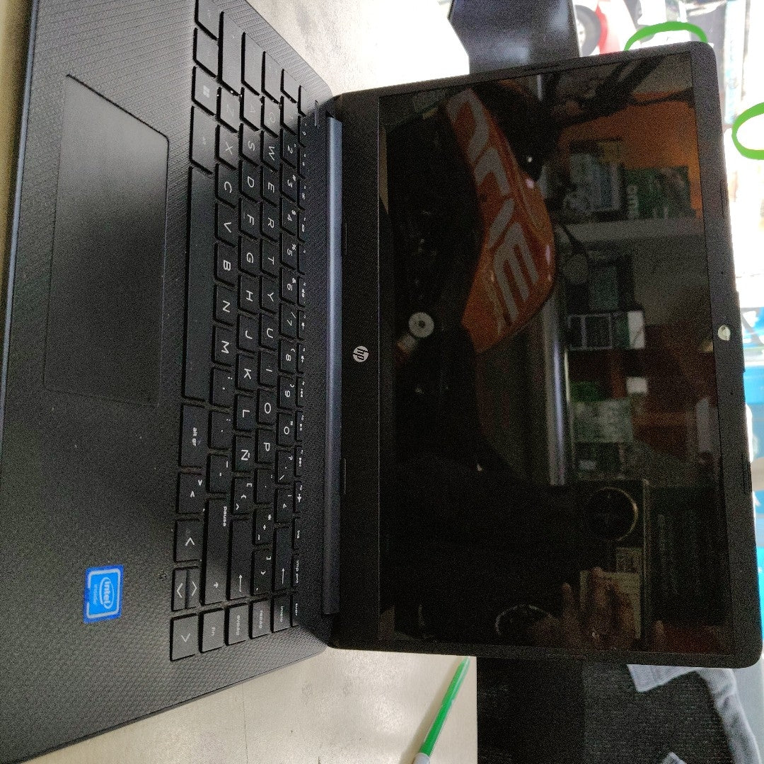 LAPTOP HP 14-DQ0509LA (2023) 128 GB SSD 4 GB RAM (SEMINUEVO)