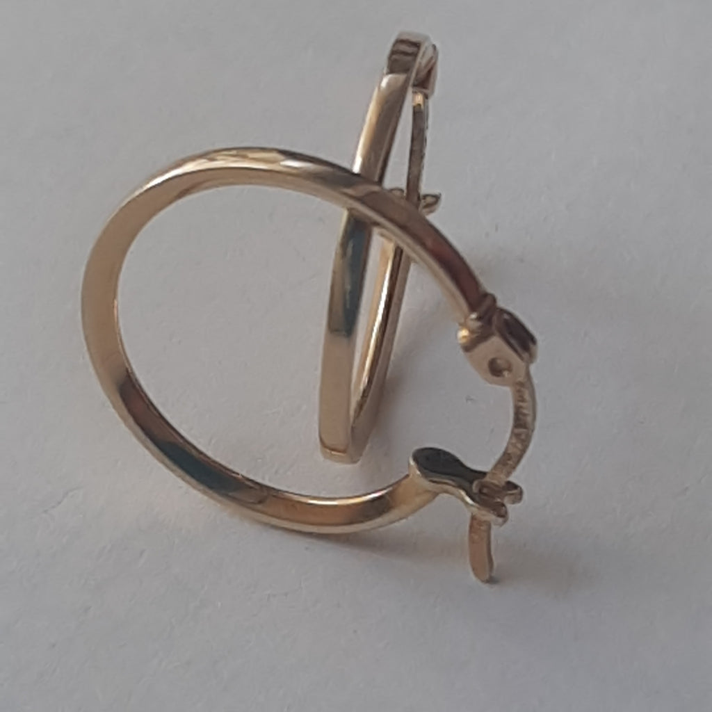 ARRACADAS PAR ORO 10 K 1.2 GRMS (SEMINUEVO)