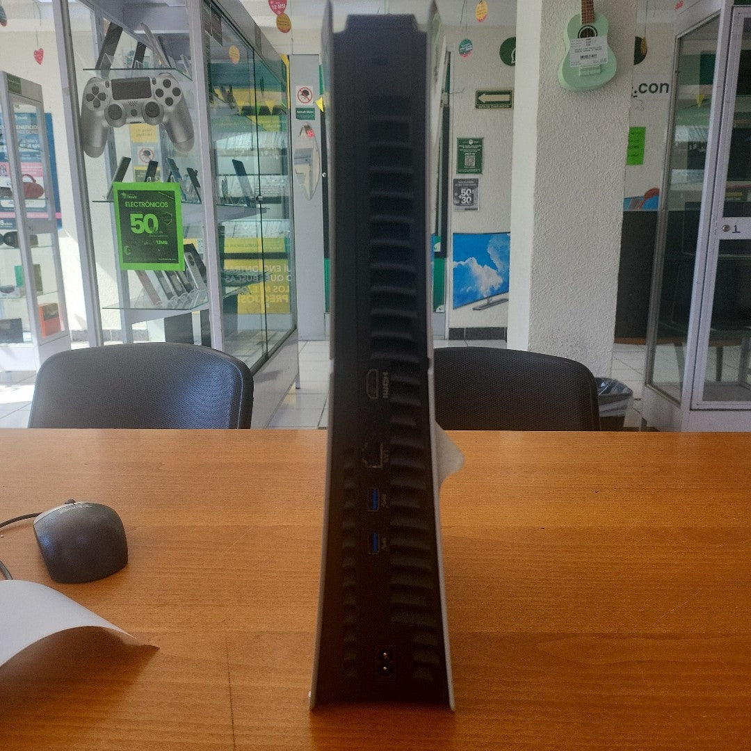 CONSOLA DE VIDEOJUEGO SONY PS5 SLIM 1 TB SSD (SEMINUEVO)