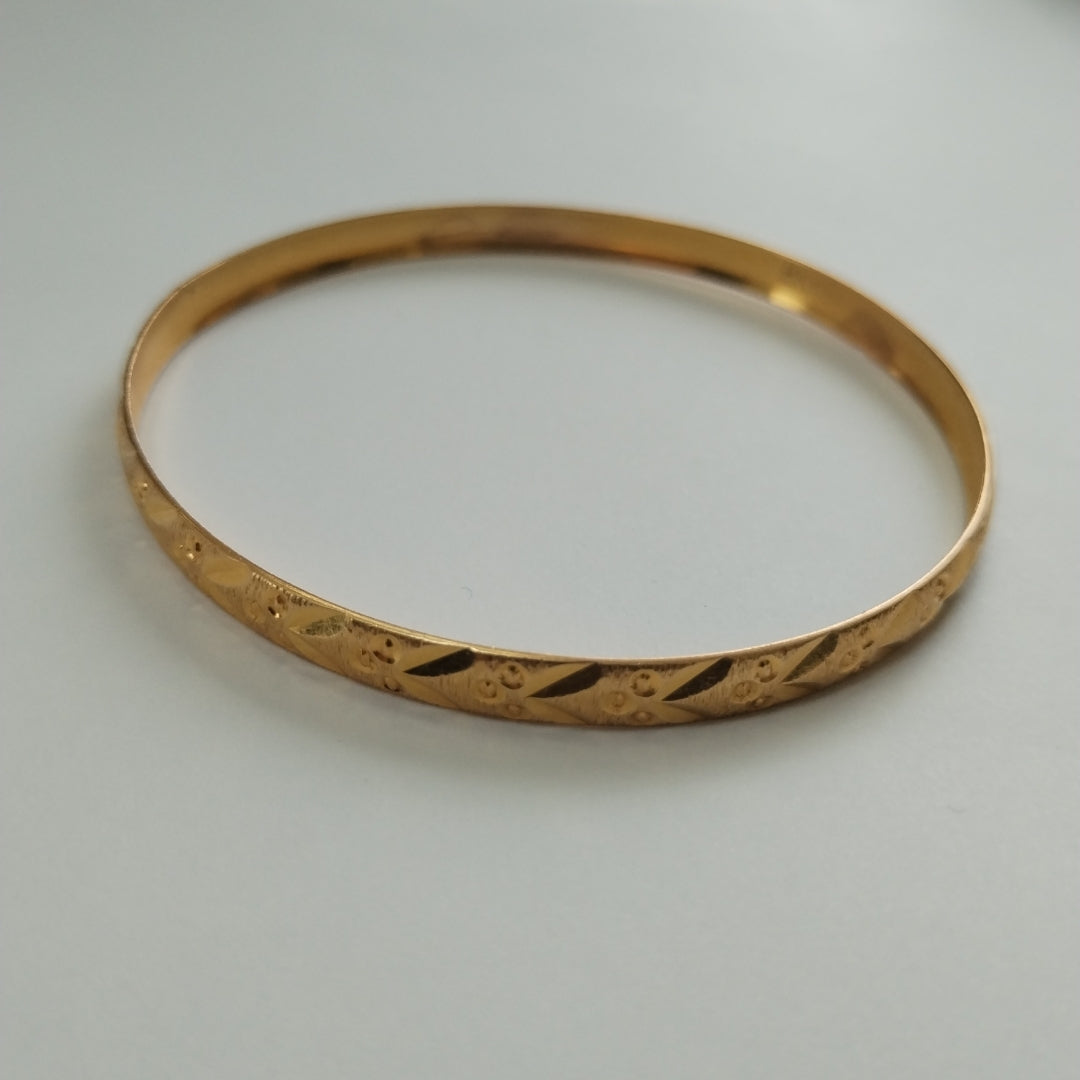 PULSERA RIGIDA ORO 18 K 14 GRMS (SEMINUEVO)