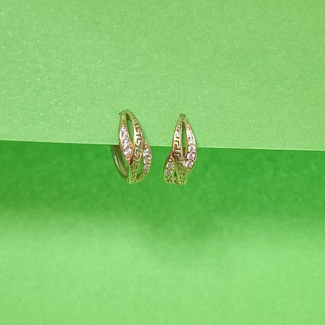 HUGGIES ORO 14K 1.8 (NUEVO)