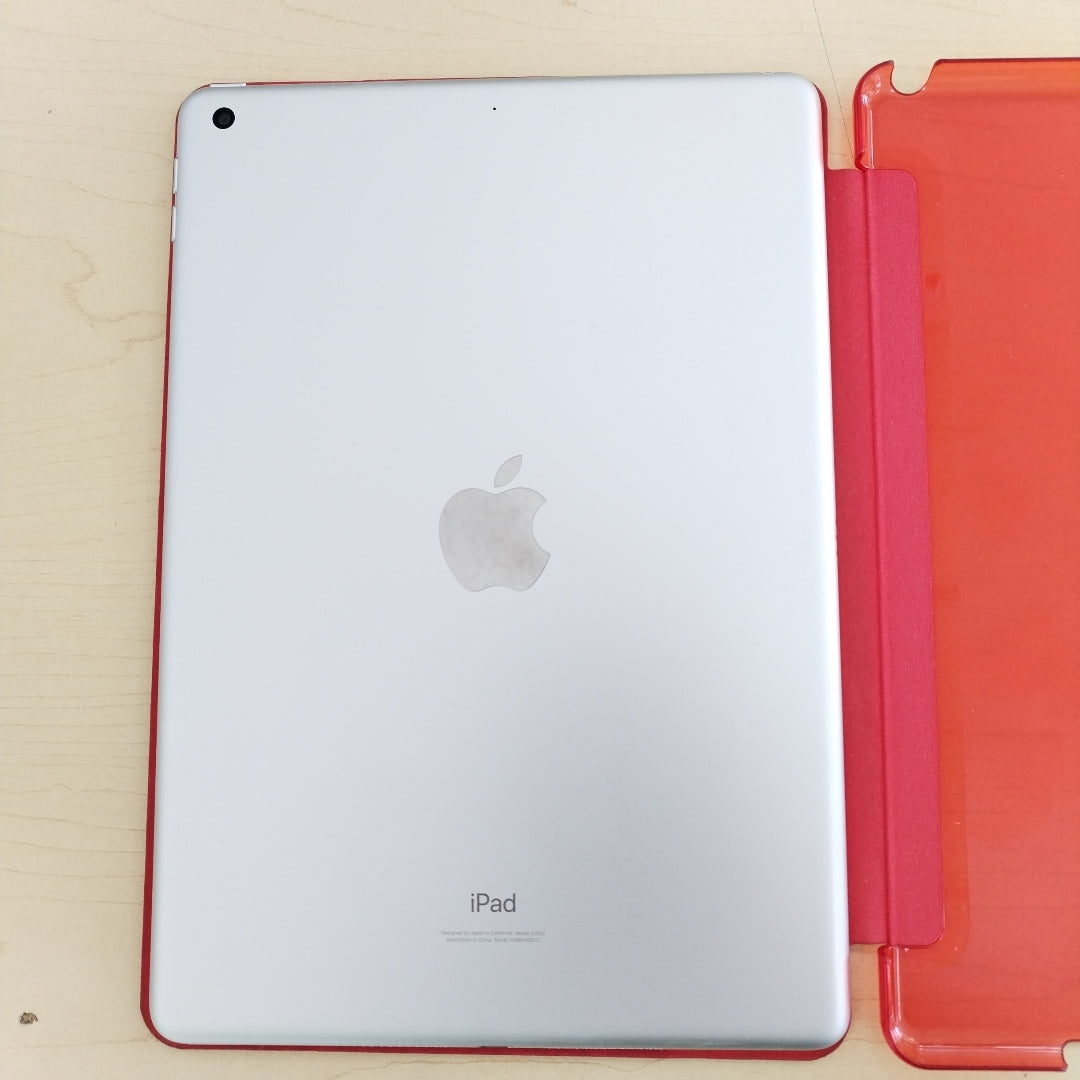 TABLETA APPLE IPAD 9 A2602 64 GB 3 GB RAM (SEMINUEVO)