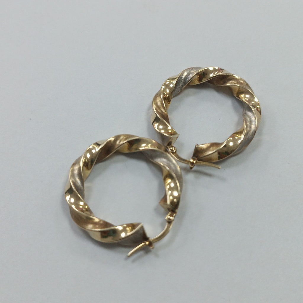 ARETES PAR ORO, ORO COMBINADO 10 K 4.5 GRMS (SEMINUEVO)