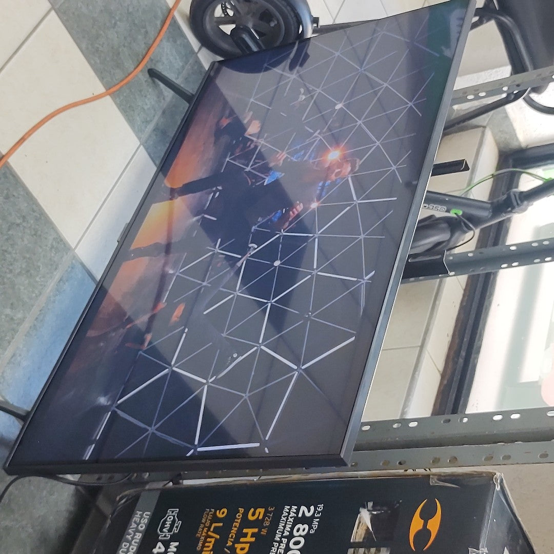 PANTALLA SAMSUNG UN43TU6900F (2020) 43" LED 4K (SEMINUEVO)