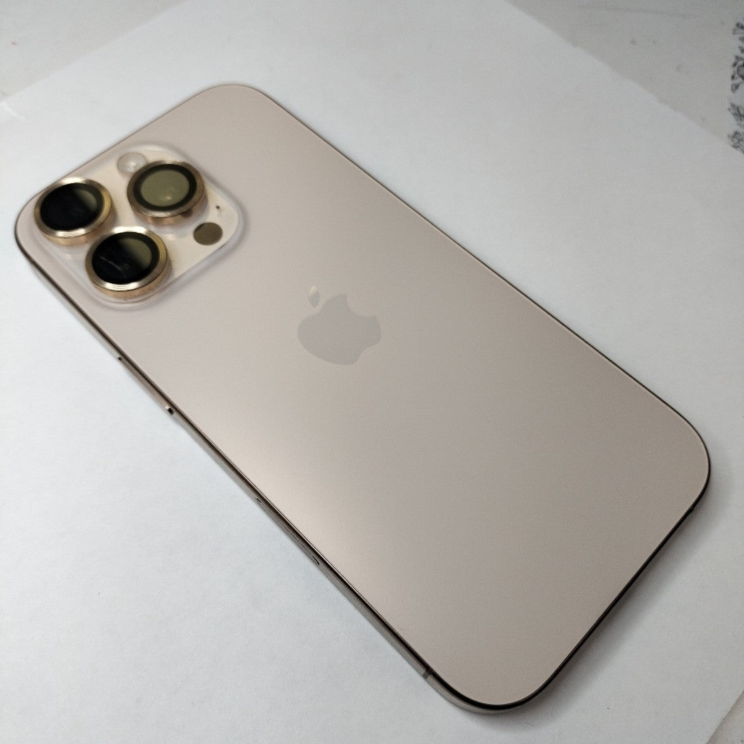 CELULAR APPLE IPHONE 16 PRO A3292 (2024) 256 GB 8 GB RAM (SEMINUEVO)