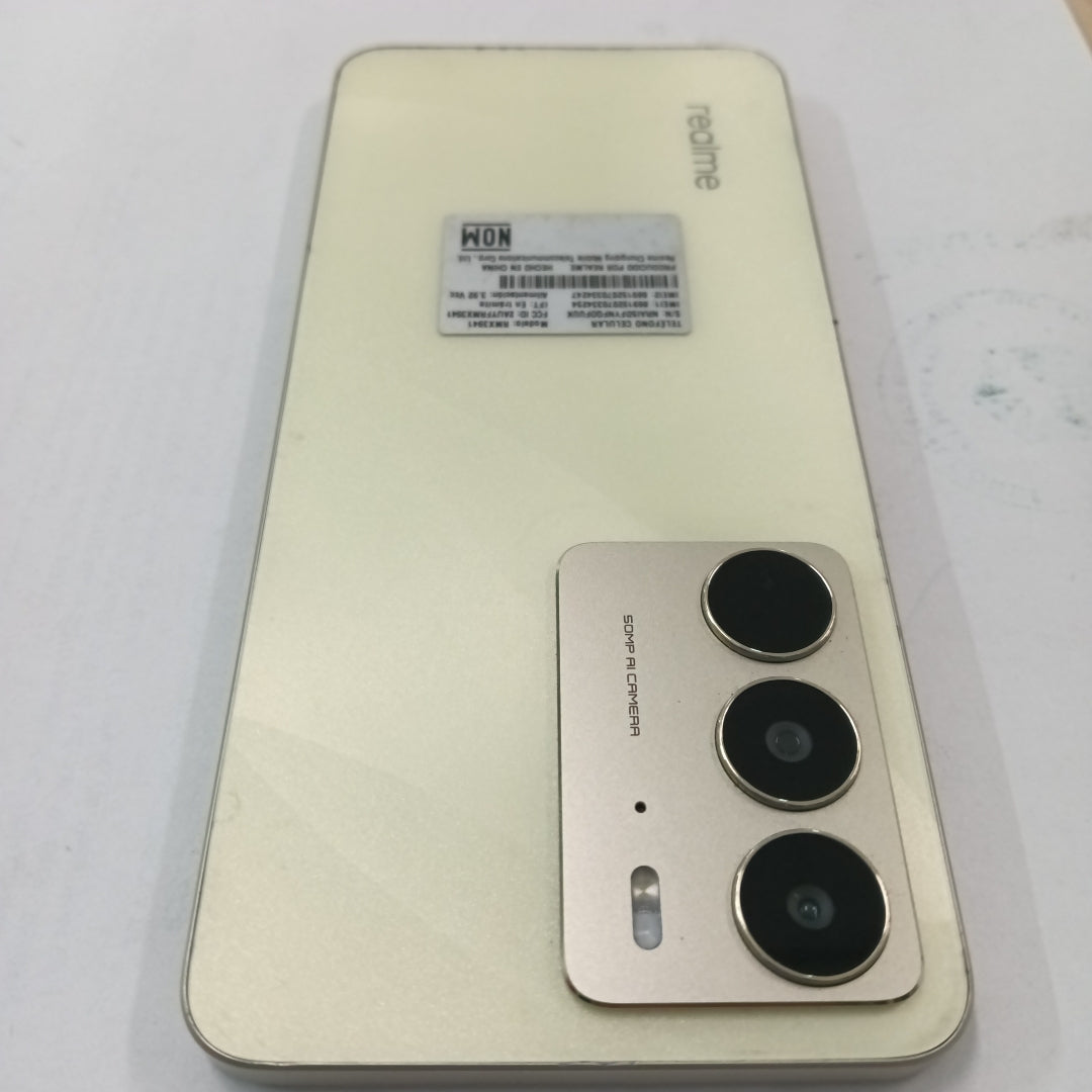 CELULAR REALME C75 RMX3941 (2025) 256 GB 8 GB RAM (SEMINUEVO)