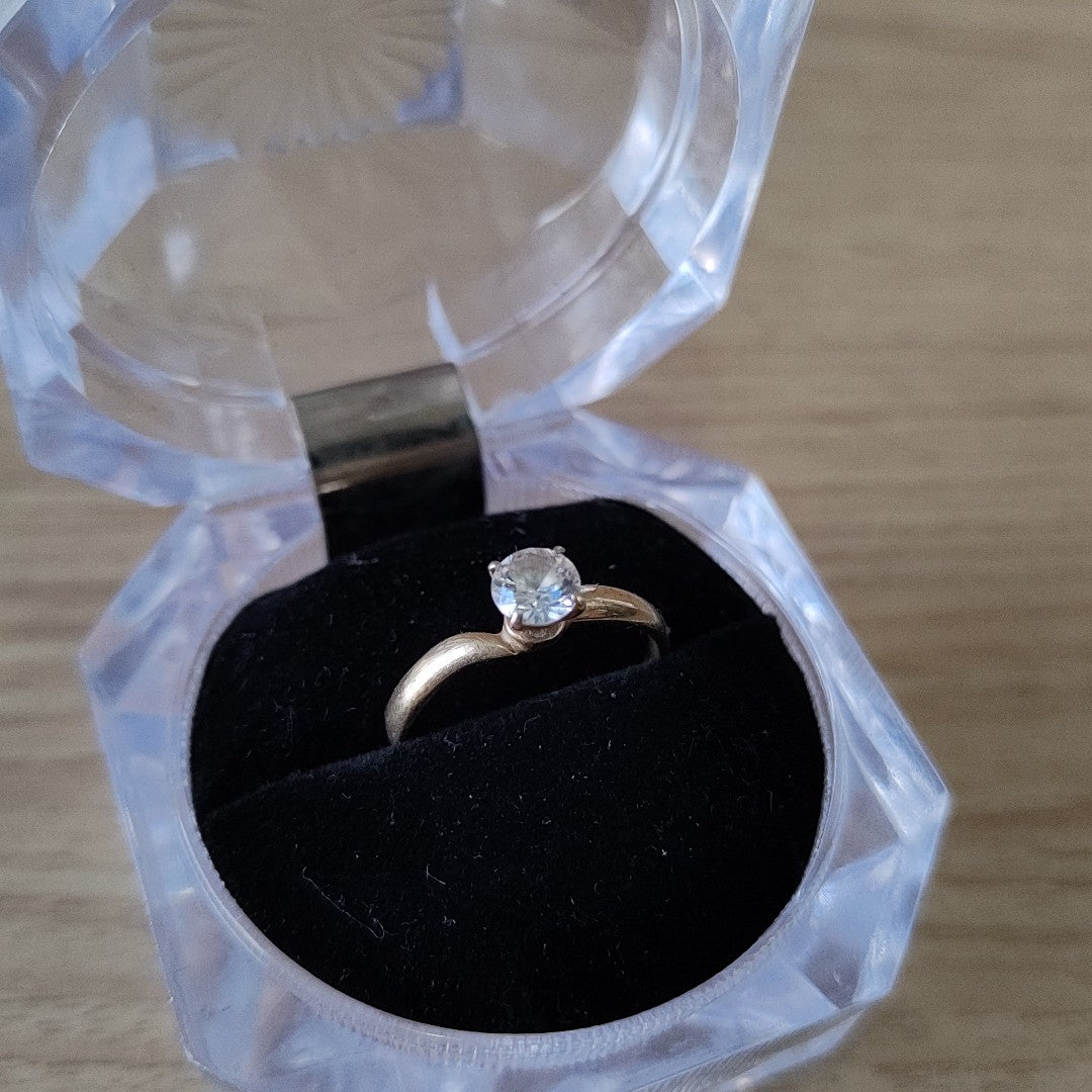 ANILLITO ORO 10 K 1.2 GRMS (SEMINUEVO)