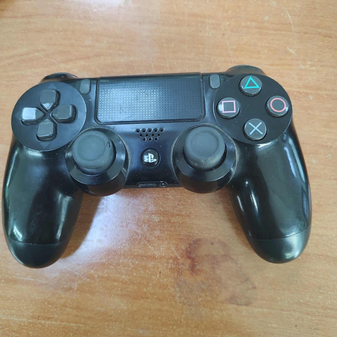 CONSOLA DE VIDEOJUEGO SONY PS4 1 TB (SEMINUEVO)